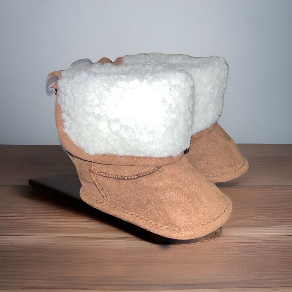 Stepping Stones Tan White Faux Fur Pre Walk Bootie Size 1 0-3 Month NEW